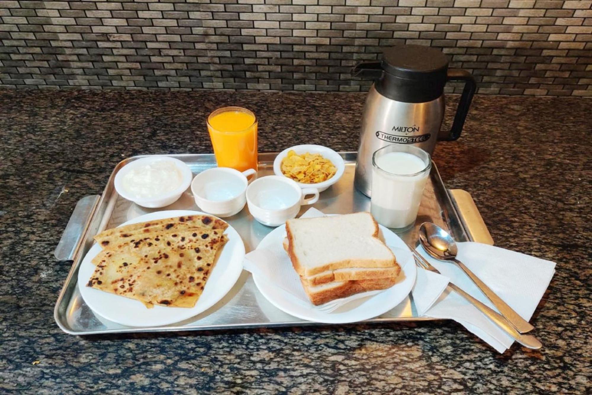 Santosh 2 Hotel Puri
