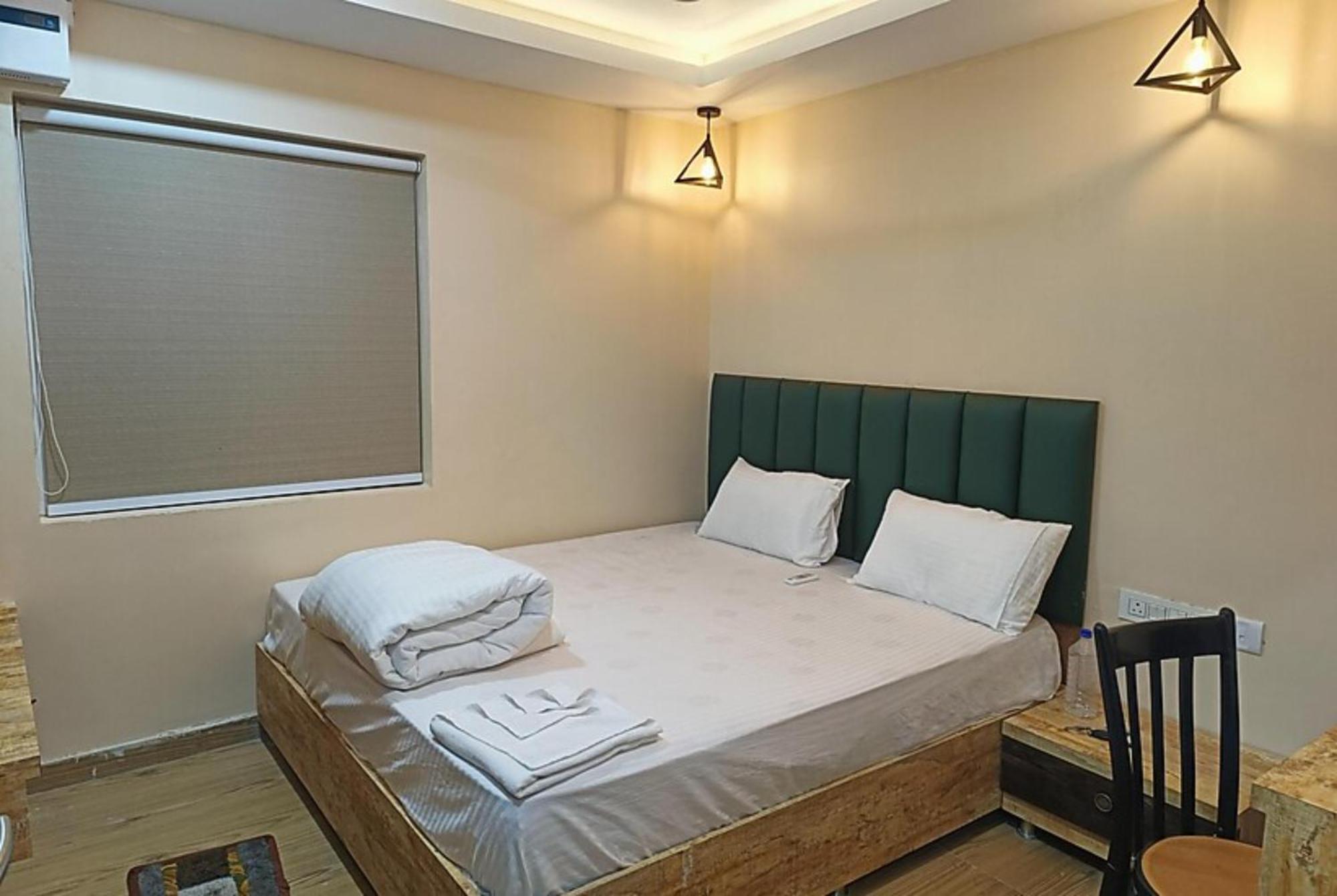 Santosh 2 Hotel Puri