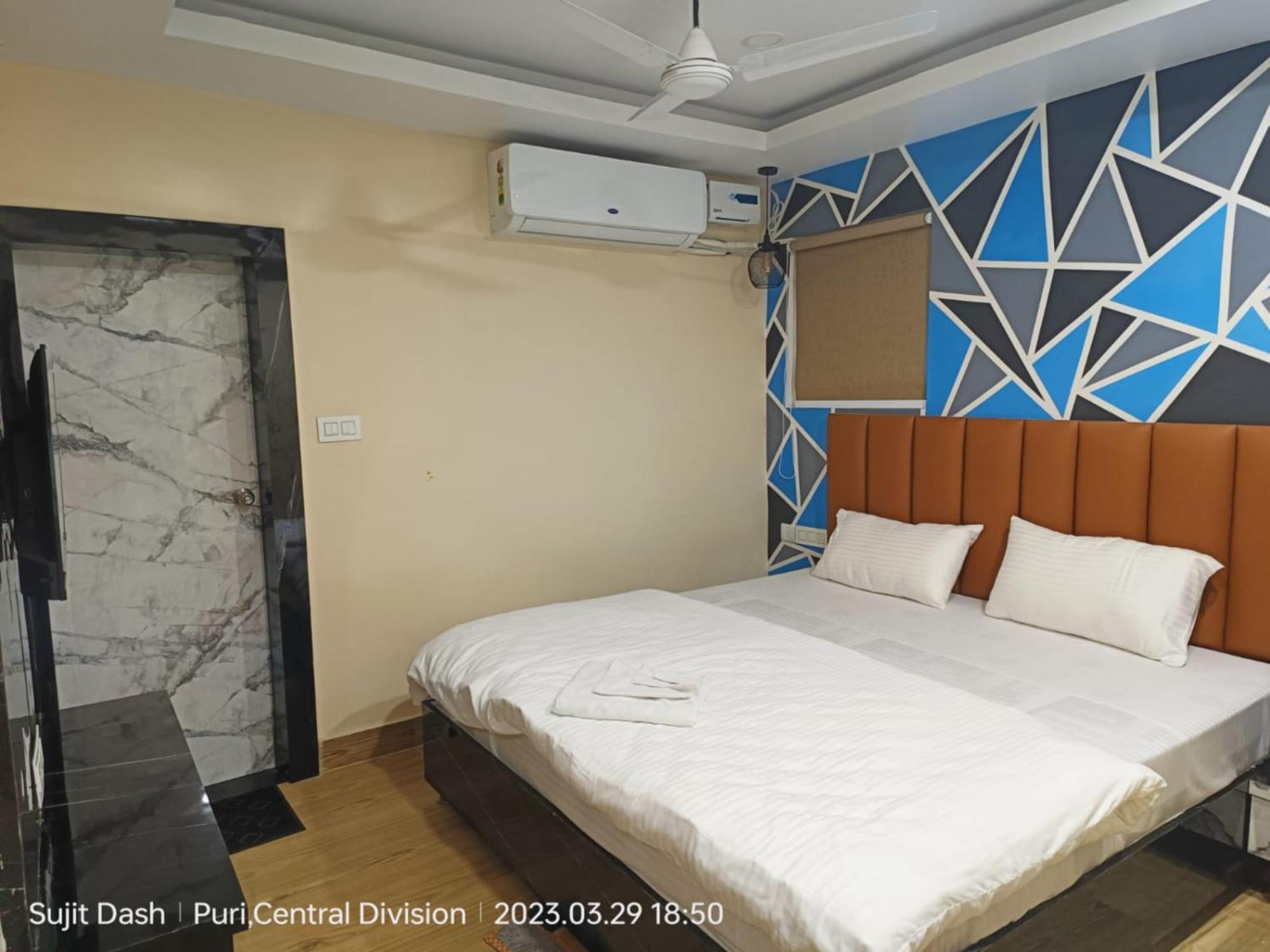Hotel Santosh 2