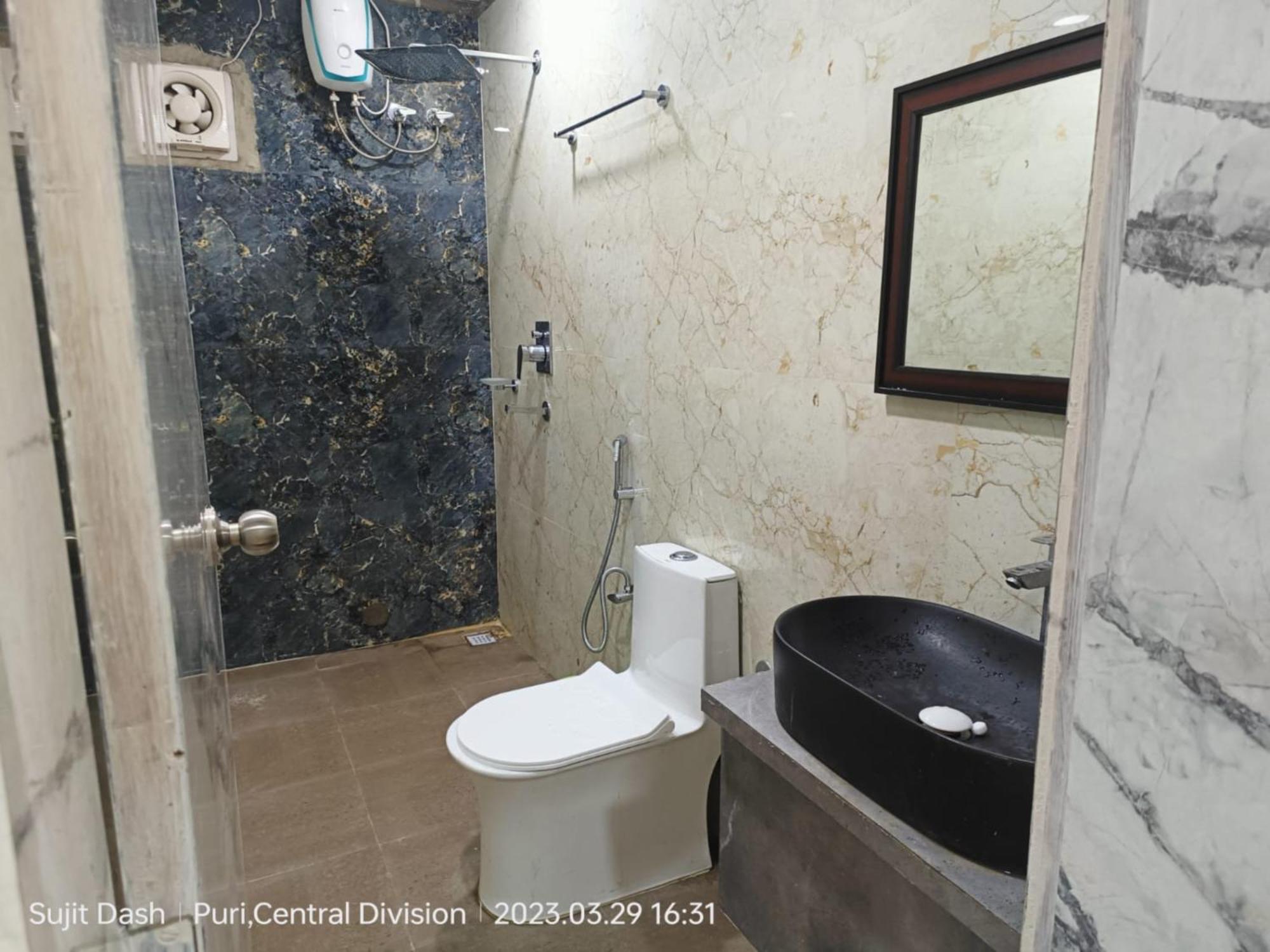 Hotel Santosh 2 3*